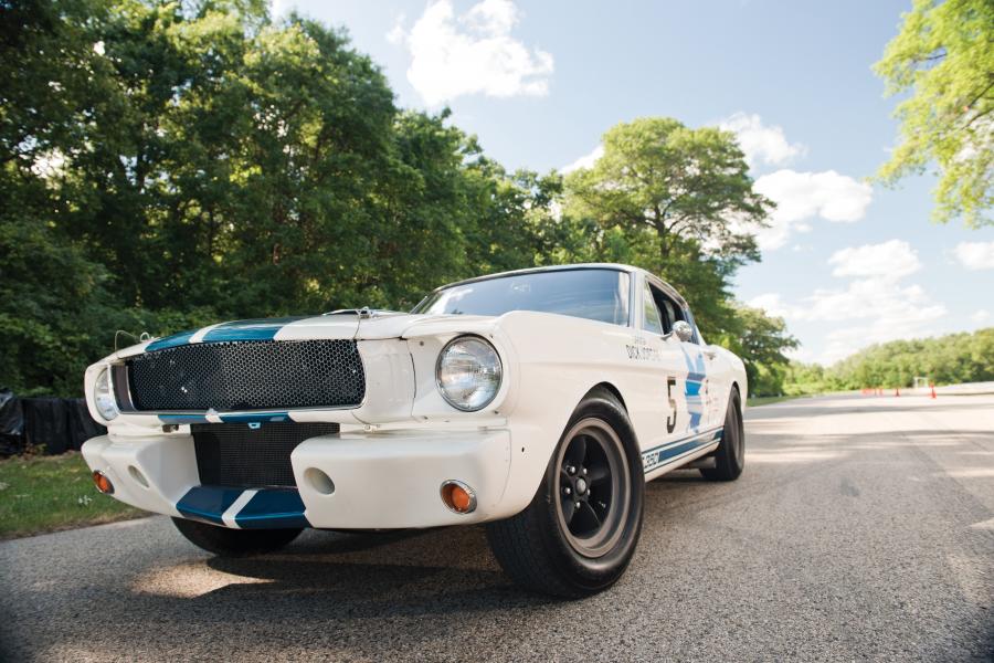  Shelby GT350 R 1965 года  (фото 45 из 95)